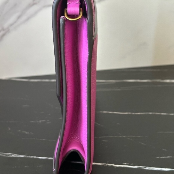 💜Tory Burch Kira Clutch/ Cross Body Bag /Bright Orchid🩷 - Picture 6 of 11